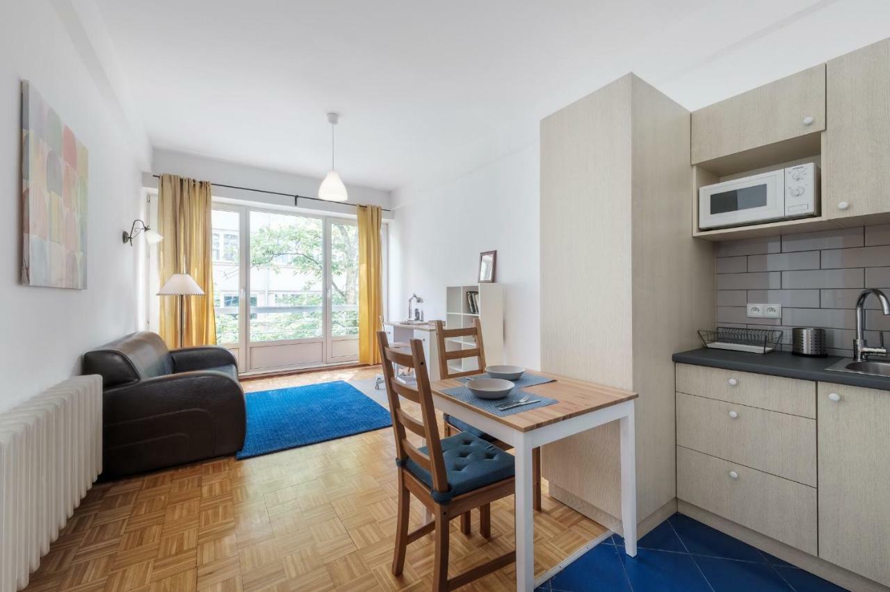 Friends Avenue Apartment Varsovie Extérieur photo